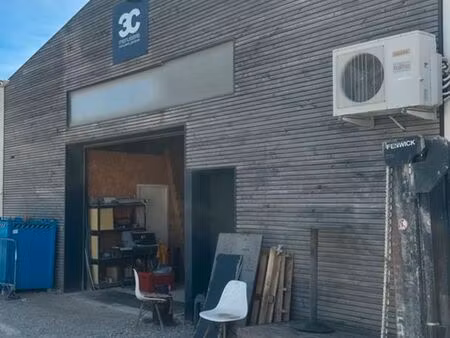 hangar 400 m² avec bureaux - pérols  zone d'activités