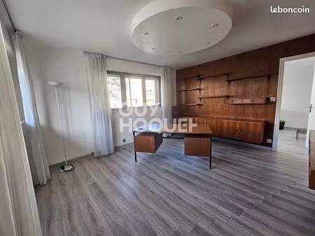 a louer local 43 m²