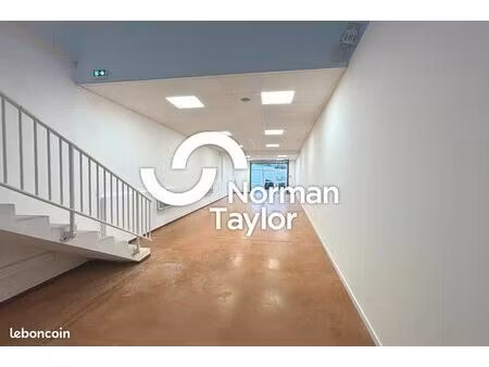 local d'activité 150 m²