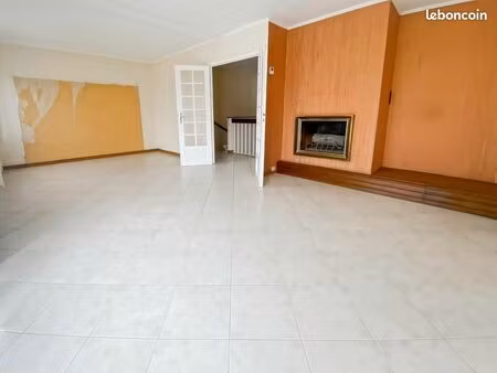 maison 6 pièces 137 m²