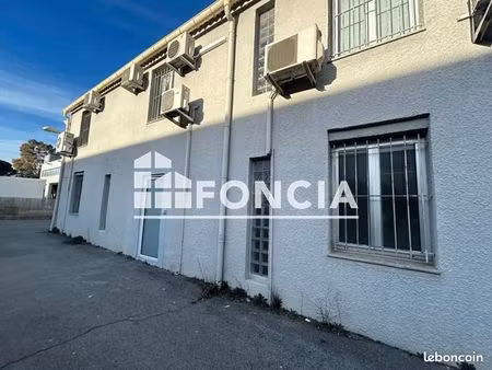 local bureaux 80 m²