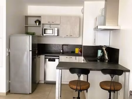 t2 neuf- meublé et équipé + garage - les hauts du chateau-poisat