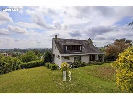 maison 7 pièces 200 m²