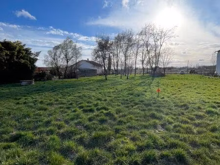 terrain 2027 m2 constructible