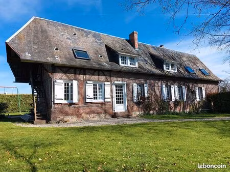 maison 8 pièces 215 m²