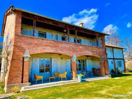 propriété de charme au cœur d’un écrin de nature – ancien pavillon de chasse