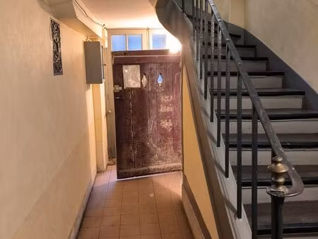 location cave/ stockage / rangement