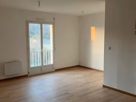 à louer – appartement t3 rénové – 51 m² – gonfreville-l'orcher