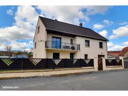 maison 8 pièces 187 m²