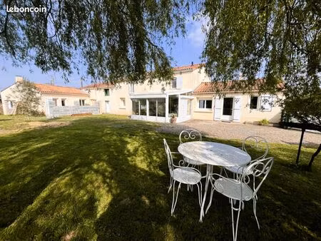 ferme 9 pièces 243 m²