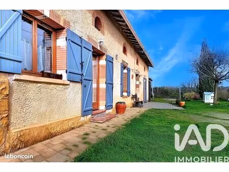 propriété 6 pièces 200 m²