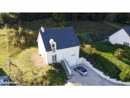 maison 4 chambres  grand garage  terrain