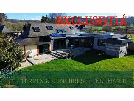 maison 7 pièces 219 m²