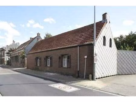 te renoveren woning of bouwgrond voor open bebouwing in e...