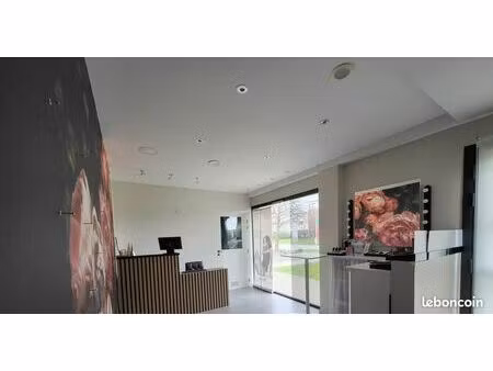 bureaux 94 m² auray
