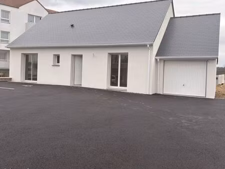 bureau cabinet paramédical