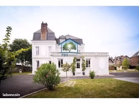 maison 15 pièces 460 m²