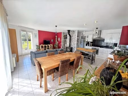 maison 4 pièces 103 m²