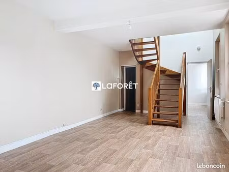 appartement 3 pièces 69 m²