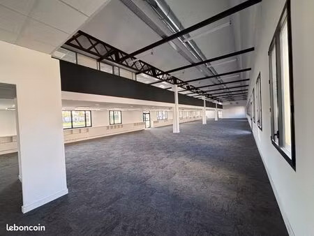 bureau 509 m²