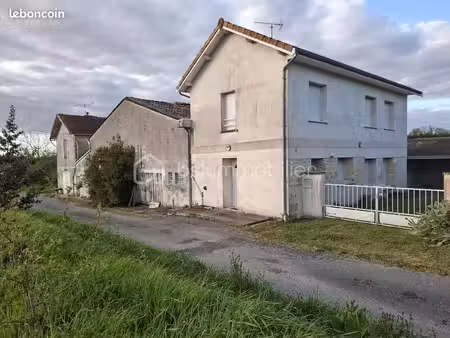 maison 9 pièces 400 m²