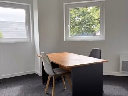 bureaux privatifs lumineux à louer – séné (poulfanc) – dès 350 ht