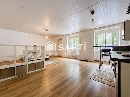 appartement type 1 de 40 m2  en extérieur de quimper.