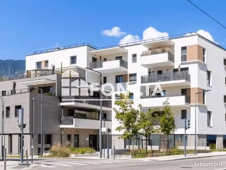 appartement 3 pièces 67 m²