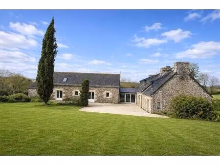 magnifique propriété en pierre cadre exceptionnel