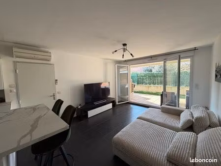 appartement t2 avec extérieur 26m2 + box