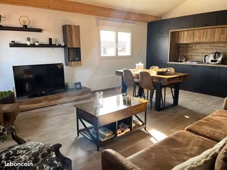 t2 meublé / terrasse