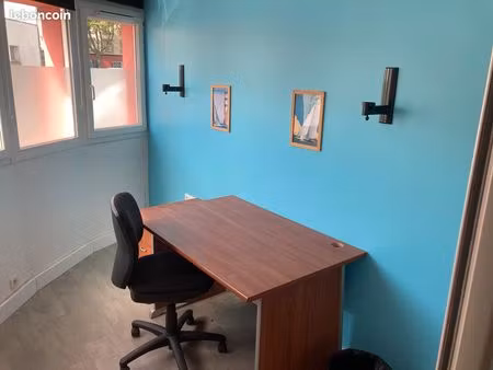 loue bureau quartier de la pérrière