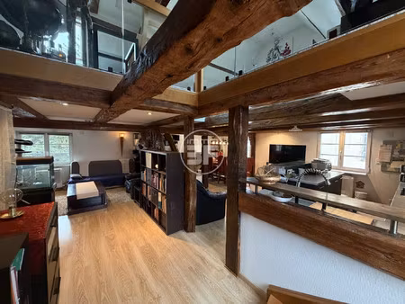 immeuble avec restaurant et duplex