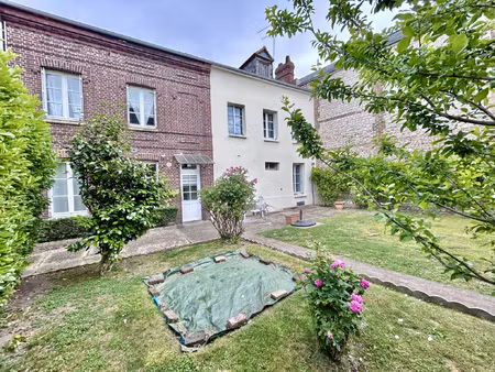 charmante maison de ville en plein coeur de caudebec les elb