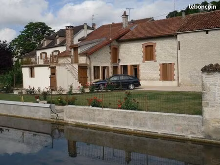 maison 4 pièces 70 m²