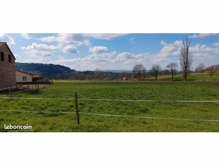 grand terrain à bâtir