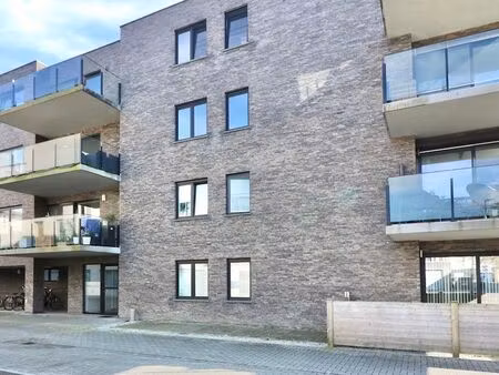 appartement à louer à eeklo € 850 (lmnqv) - vastgoed unicum | zimmo