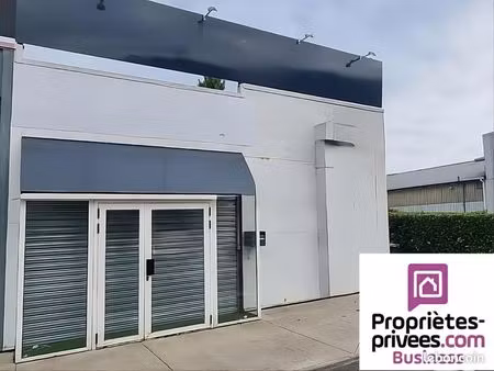 local commercial 226 m²