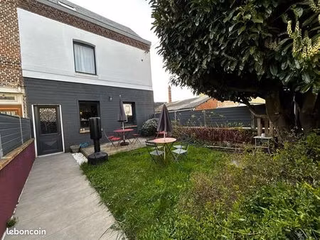 jolie maison bihorel village