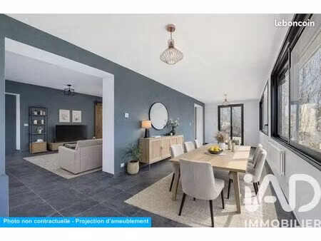 maison 5 pièces 121 m²