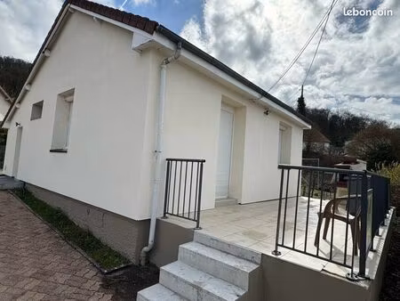 maison complètement rénovée à louer