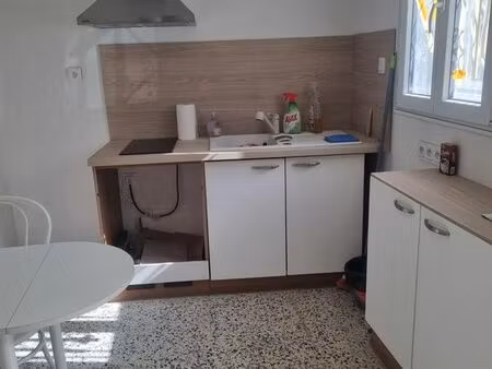 maison de village saint laurent de la salanque