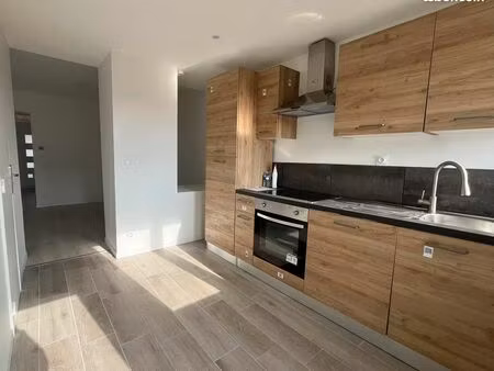 maison de plain-pied avec jardinet 50m²