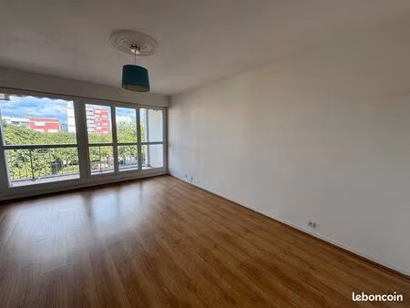 appartement 2 pièces 60 m²