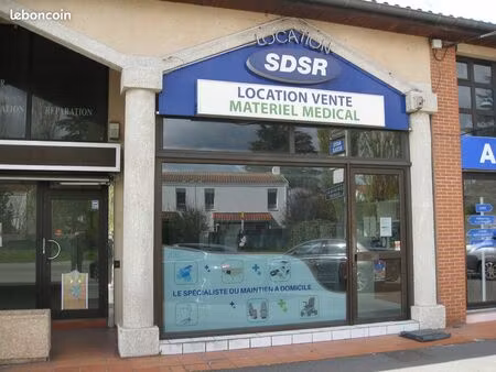 local commercial premium 100 m2 saint-alban