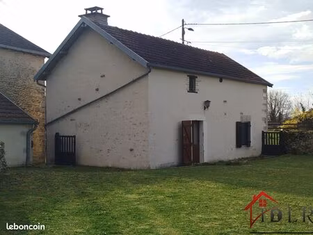 maison 2 pièces 53 m²