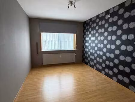 appartement 2 ch à louer à le rœulx  epc b