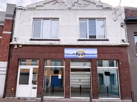 superbe surface commerciale