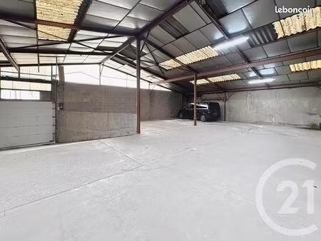 parking 16 m² chaumont