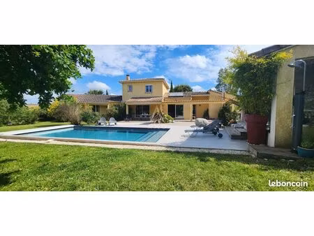 maison 7 pièces 174 m²